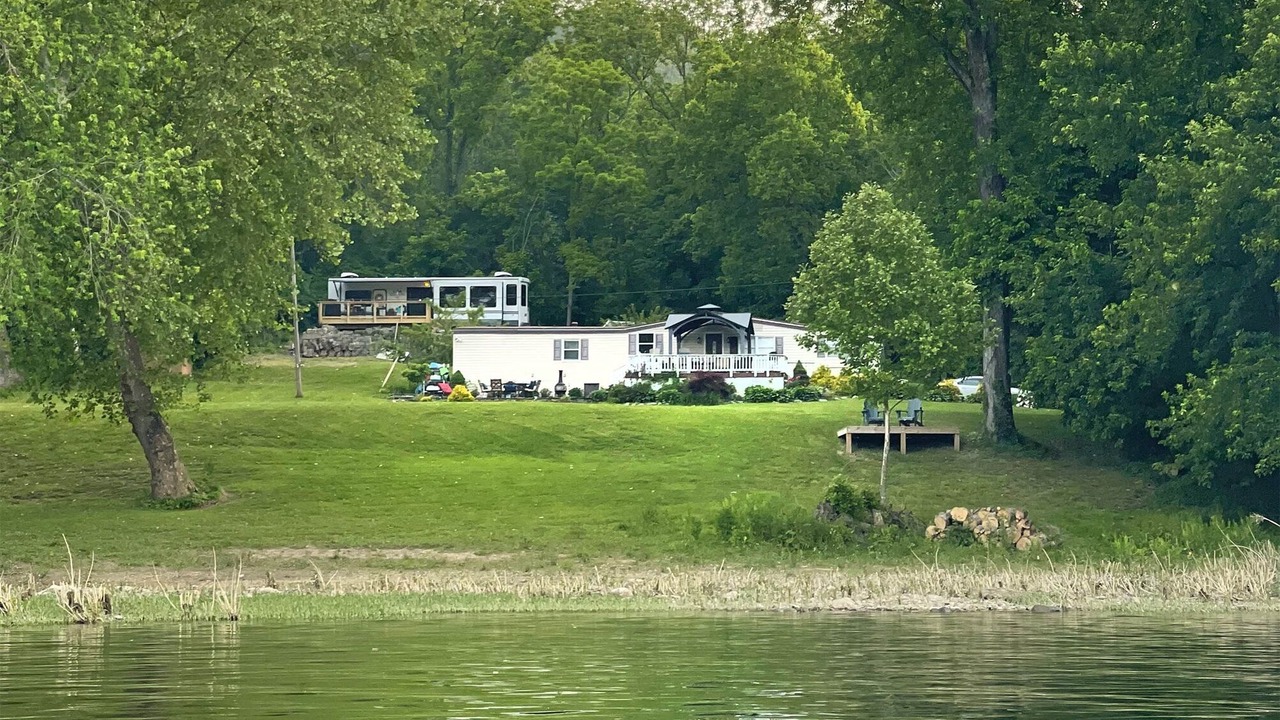 Photo of Outdoor in Bakerton
