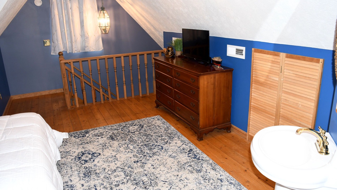 Photo of Bedroom in Mount Nebo