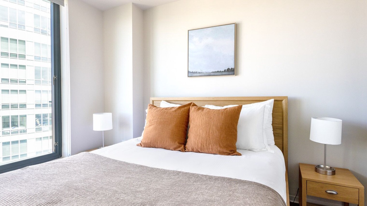 Photo of Bedroom in Theatre District