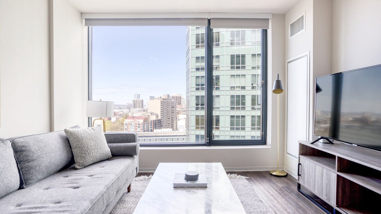 Photo of Livingroom in Theatre District