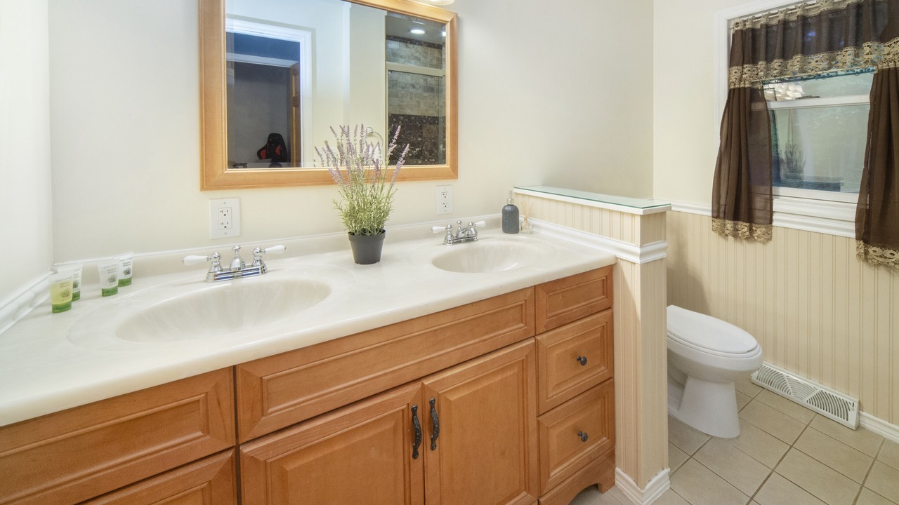 Photo of Bathroom in Saratoga Springs