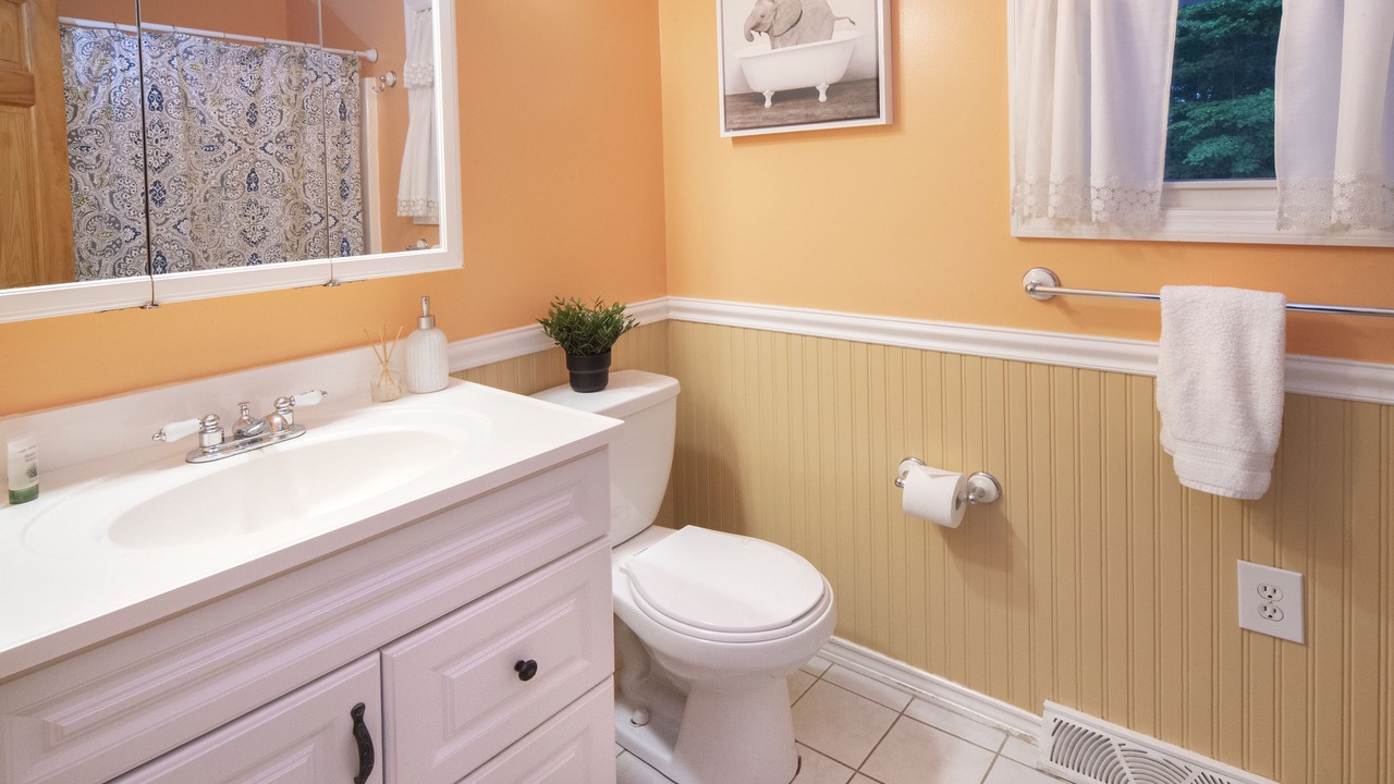Photo of Bathroom in Saratoga Springs