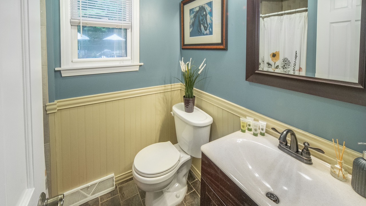 Photo of Bathroom in Saratoga Springs