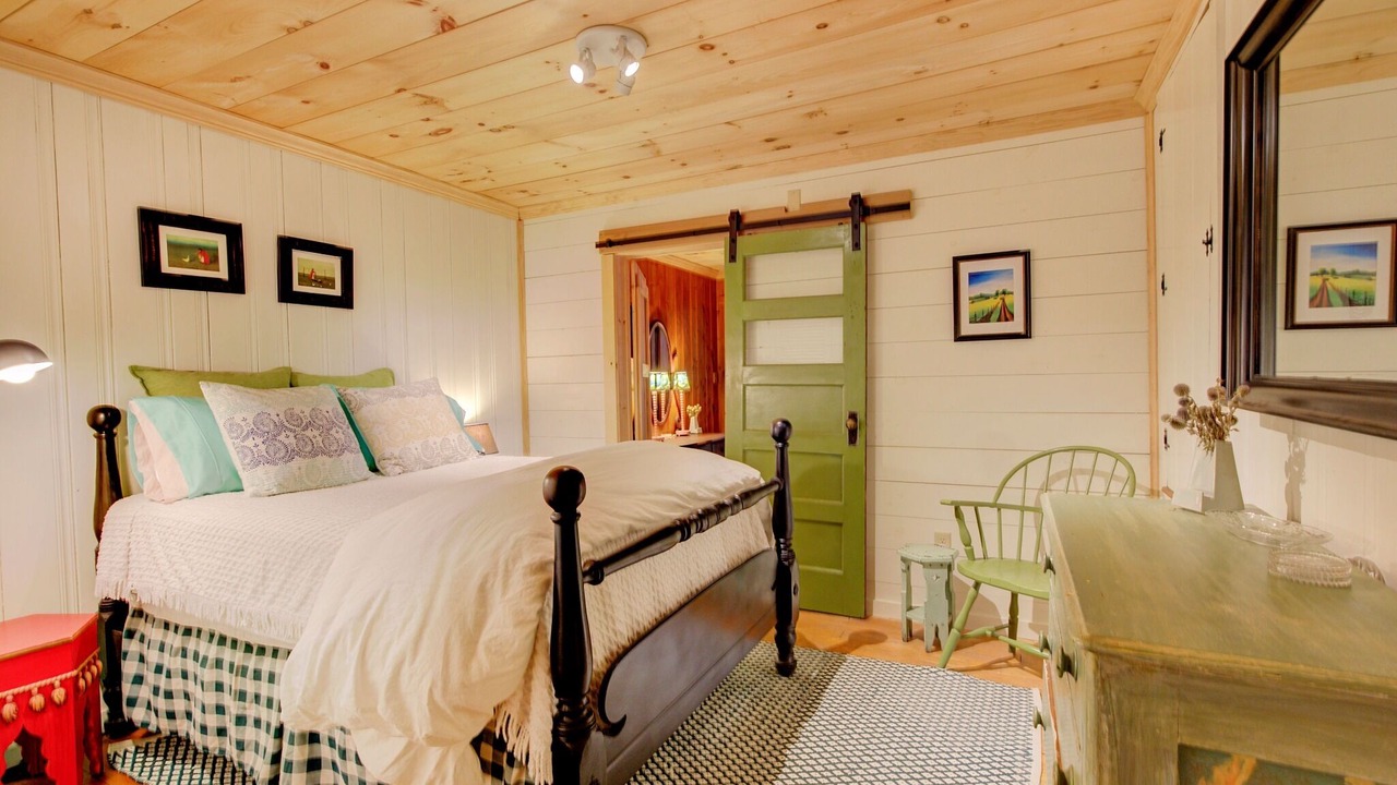 Photo of Bedroom in Plymouth