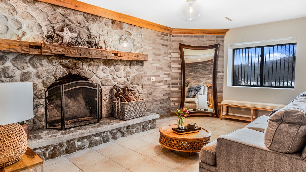 Photo of Livingroom in Hadley