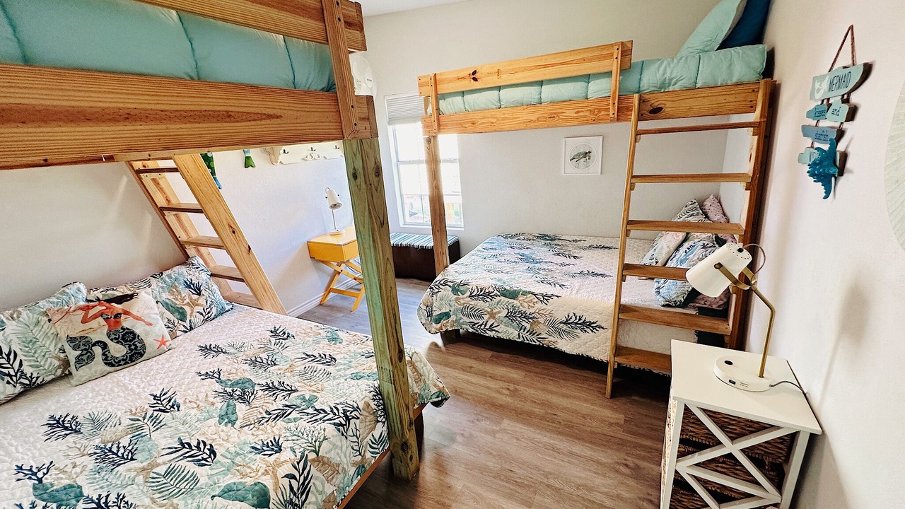 Photo of Bedroom in Surfside Beach