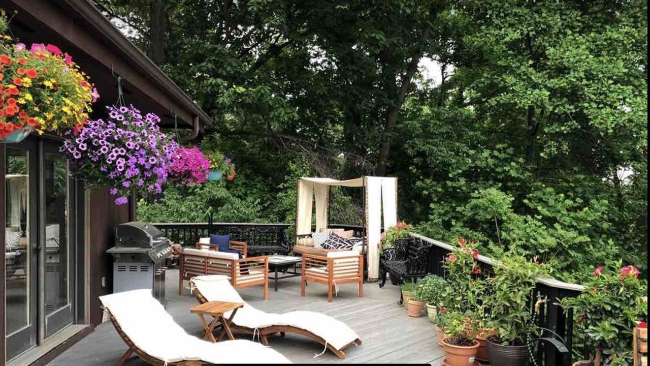 Photo of Patio Balcony in Middle Hope