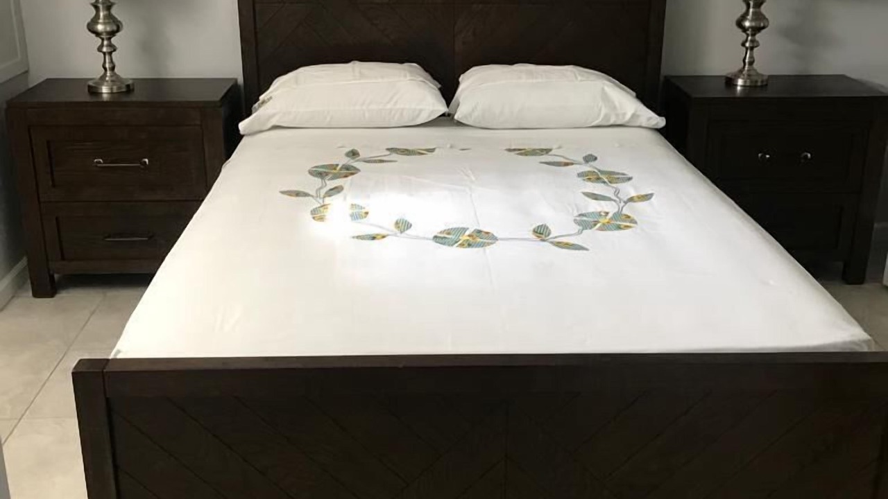 Photo of Bedroom in Wheatley Heights