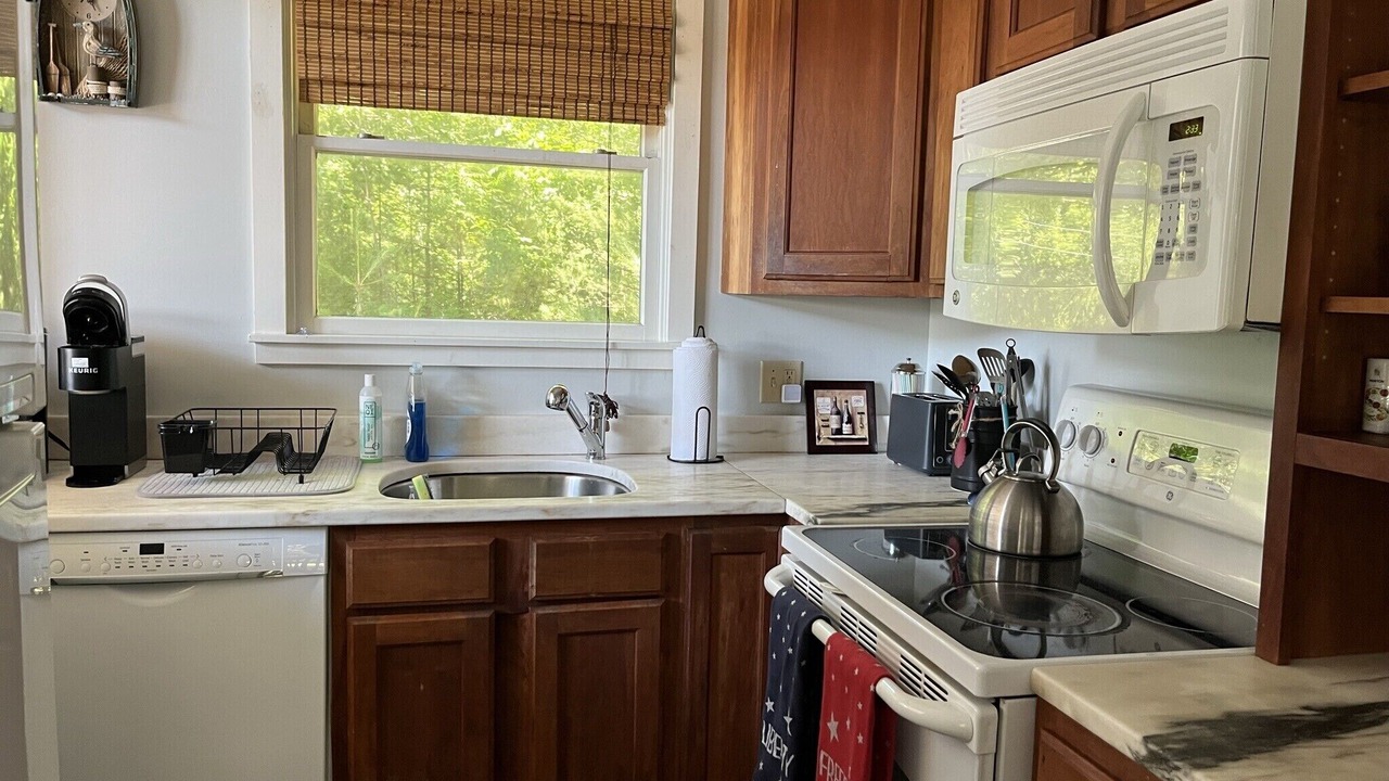 Photo of Kitchen in Bomoseen
