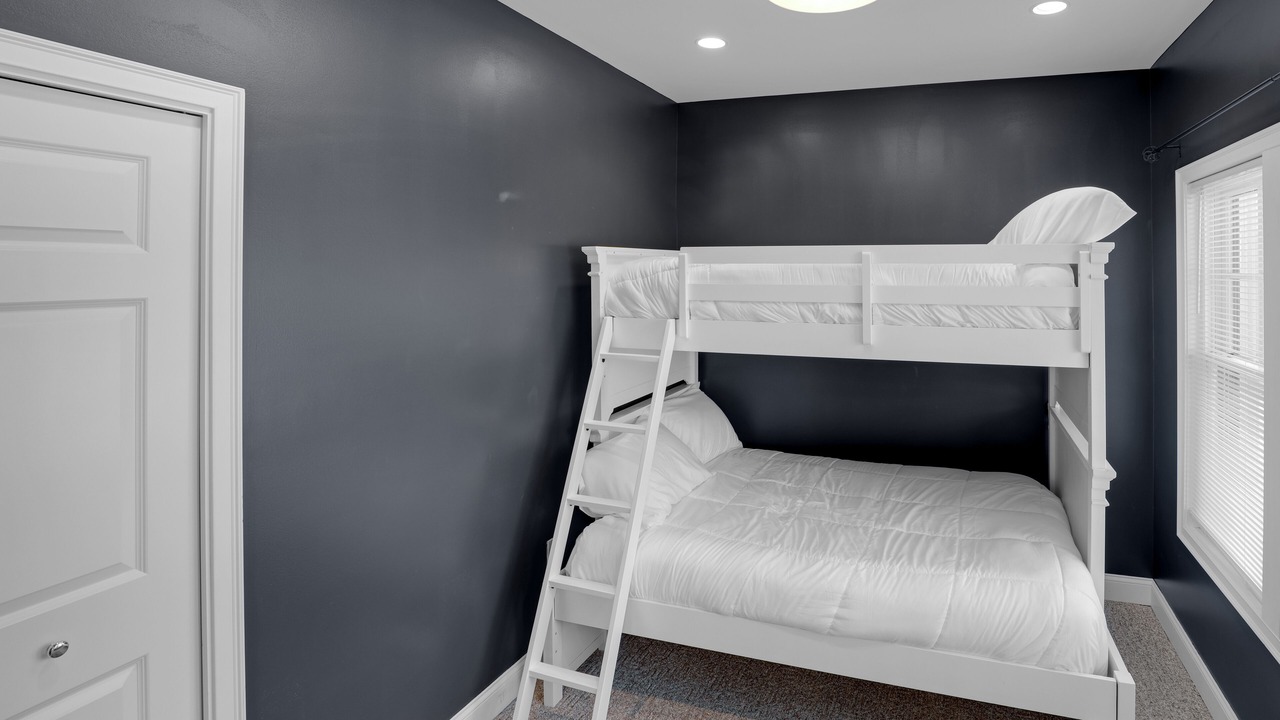 Photo of Bedroom in Thornton