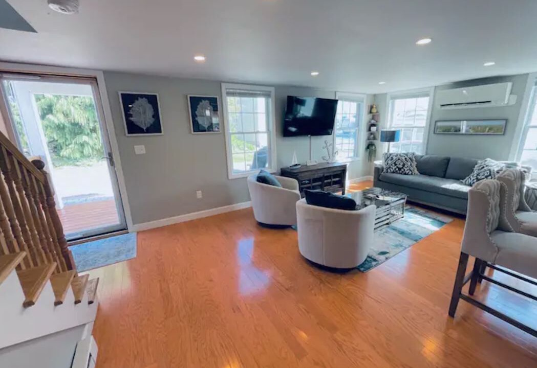 Photo of Livingroom in Kittery