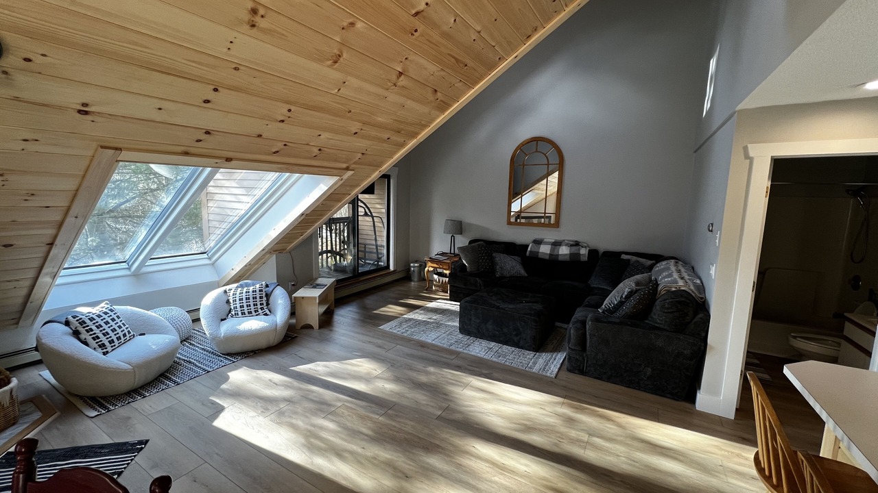 Photo of Livingroom in West Dover