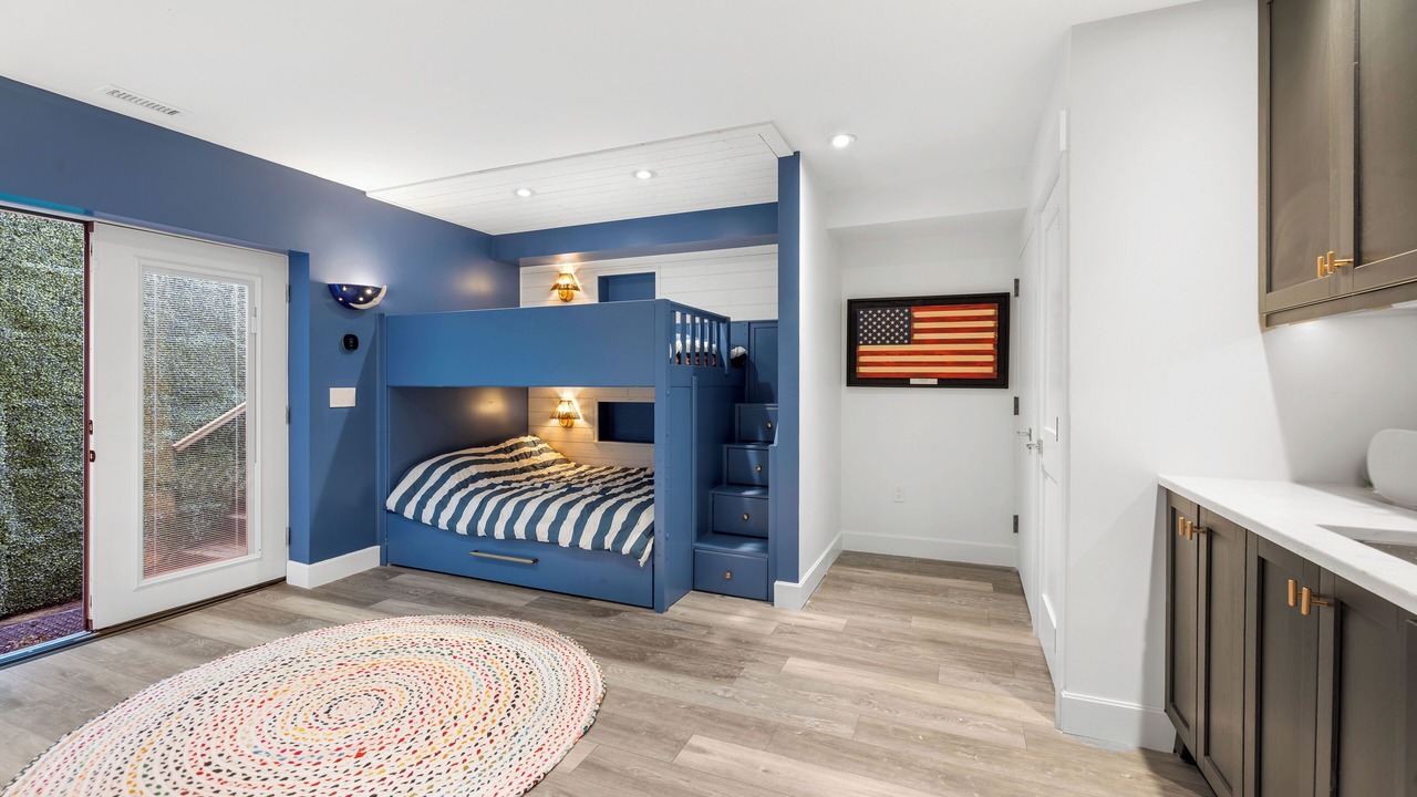 Photo of Bedroom in Water Mill