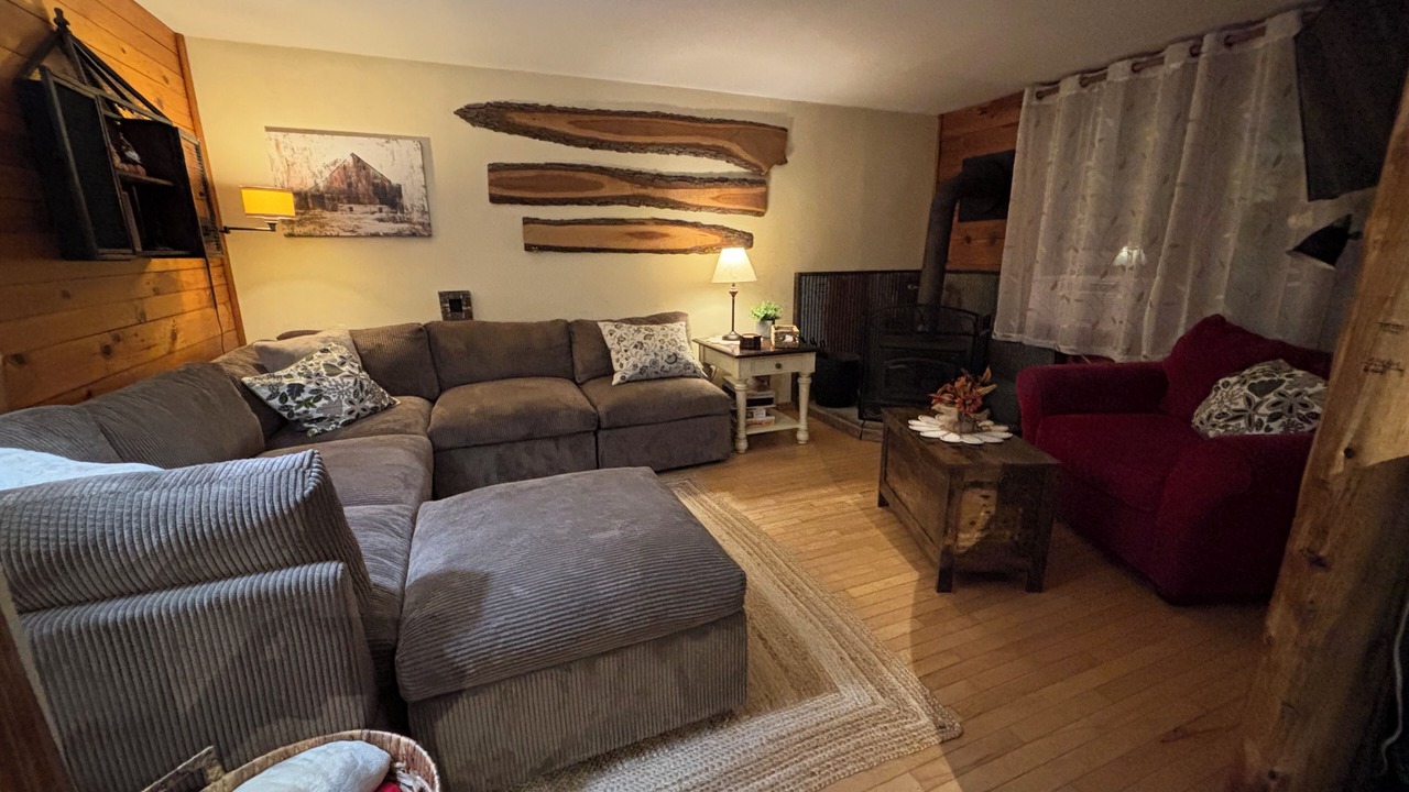 Photo of Livingroom in Hyde Park