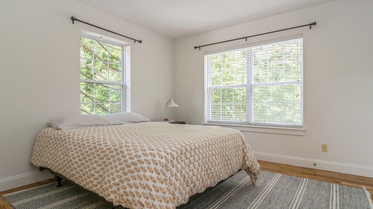 Photo of Bedroom in Shinnecock Hills