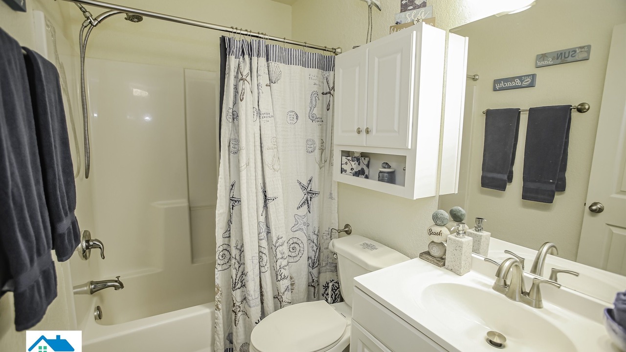 Photo of Bathroom in Surfside Beach