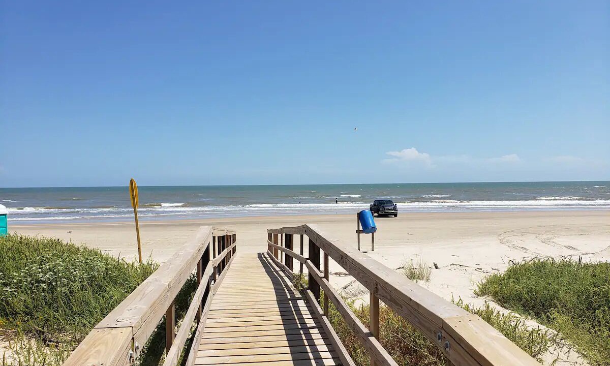 Photo of Others in Surfside Beach
