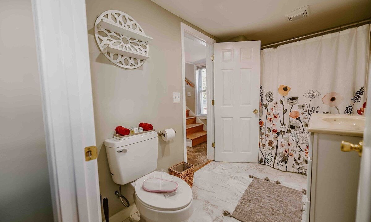 Photo of Bathroom in Winthrop