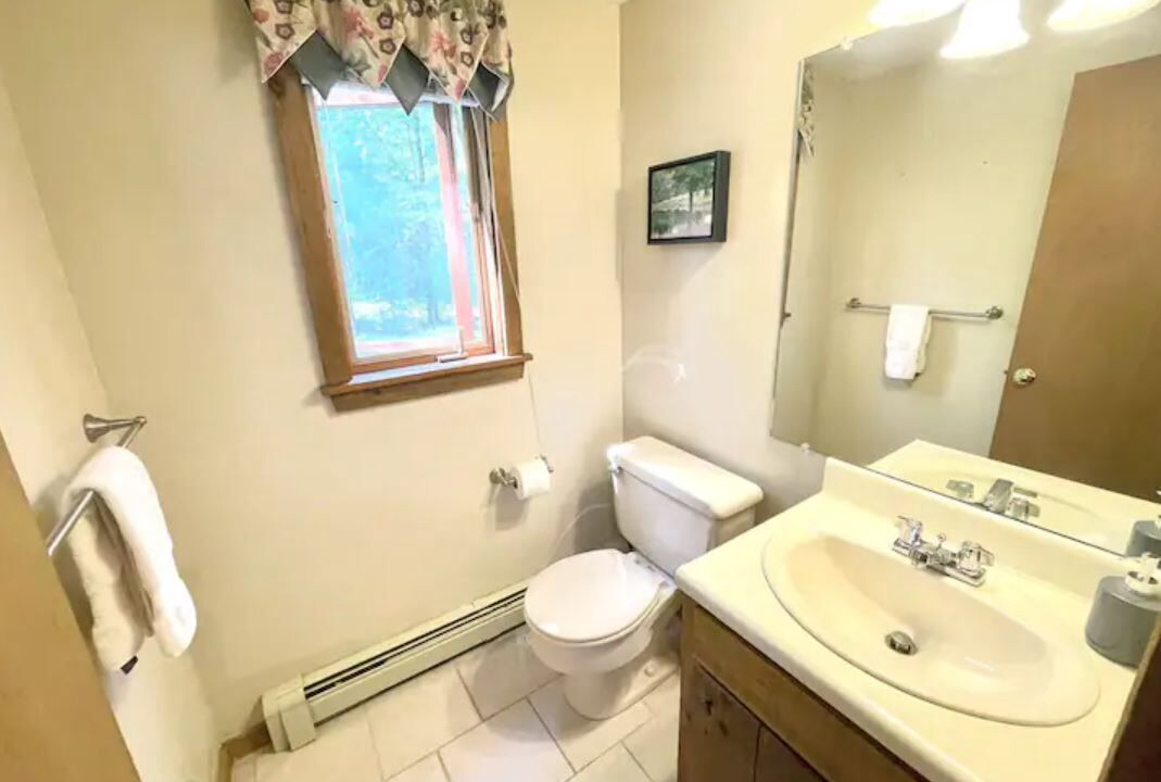 Photo of Bathroom in Intervale