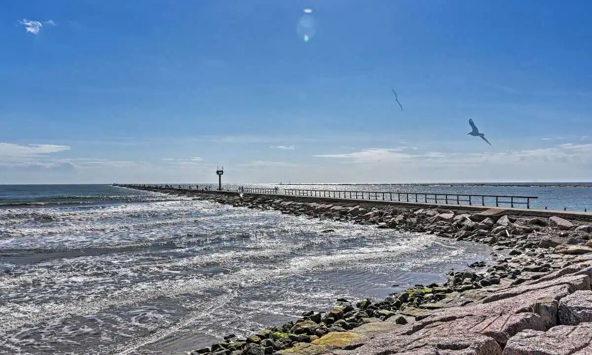 Photo of Others in Surfside Beach