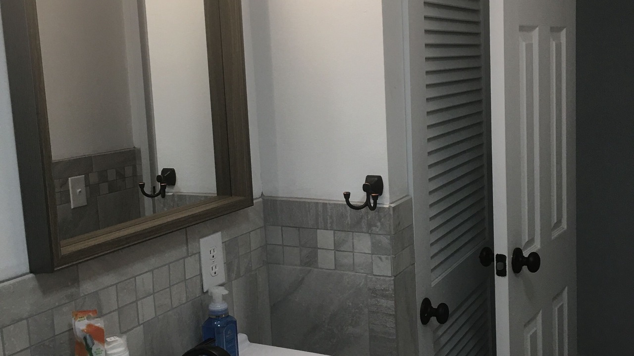 Photo of Bathroom in Shinnecock Hills