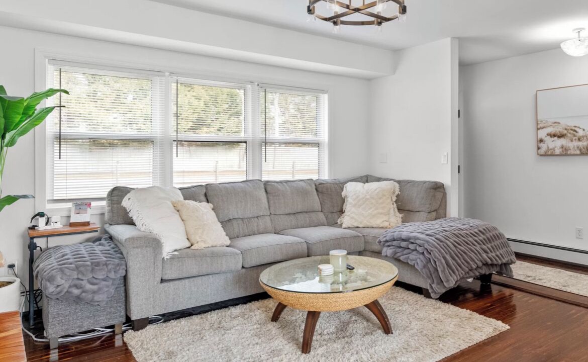 Photo of Livingroom in Shinnecock Hills