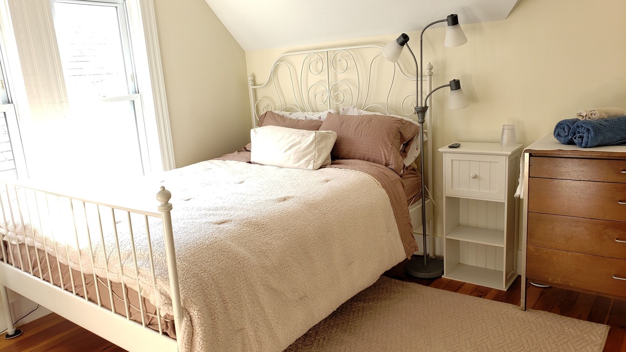 Photo of Bedroom in North Cambridge