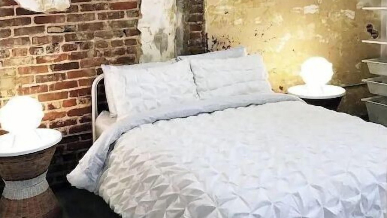Photo of Bedroom in Fairlie-Poplar Historic District