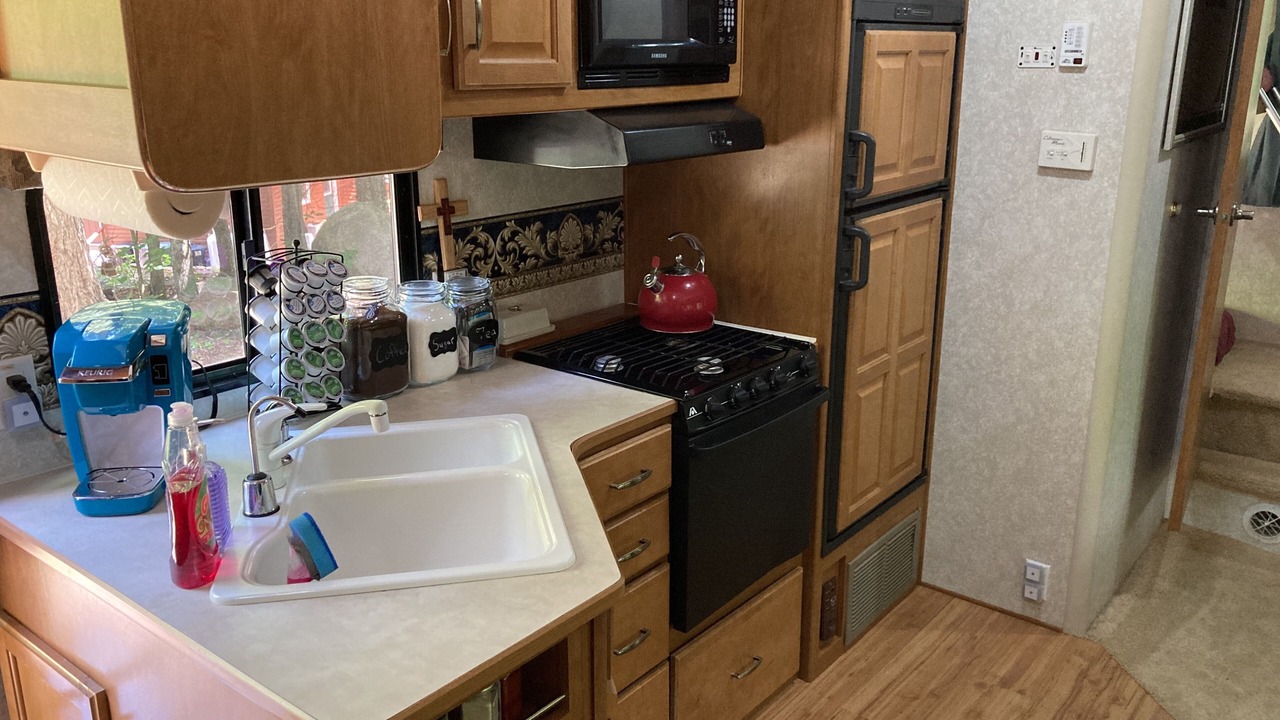 Photo of Kitchen in Town of Clifton