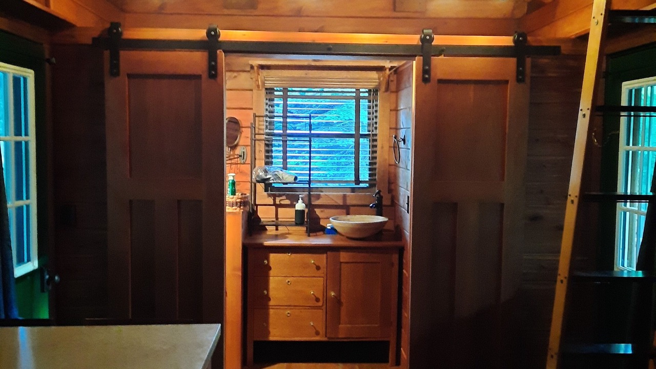 Photo of Bathroom in Perrysville