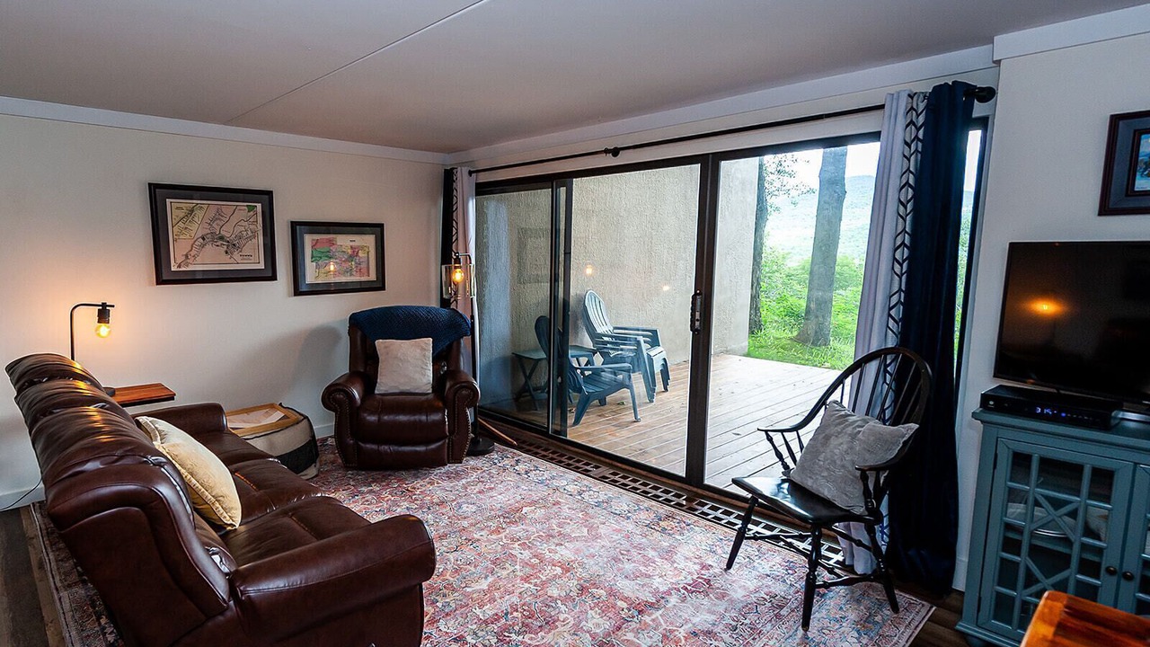 Photo of Livingroom in Stowe Area