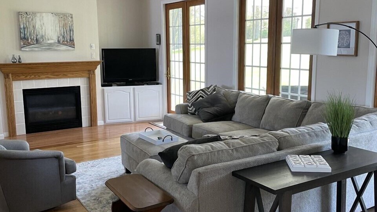 Photo of Livingroom in Auburn