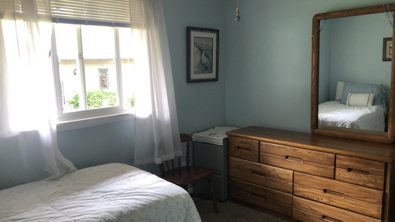 Photo of Bedroom in Town of Richmond