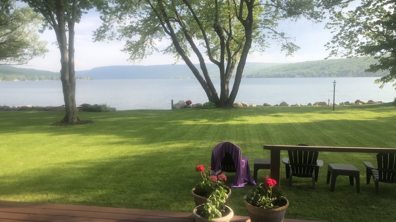Photo of Patio Balcony in Town of Richmond