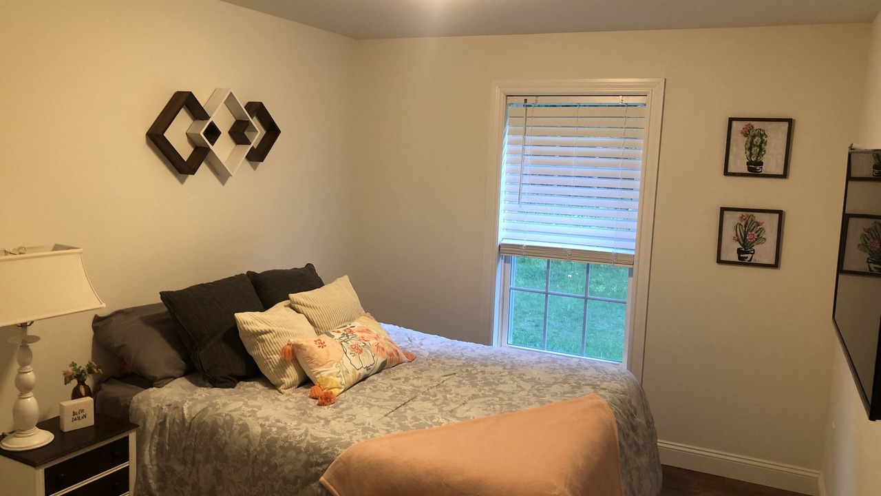 Photo of Bedroom in Porter Corners