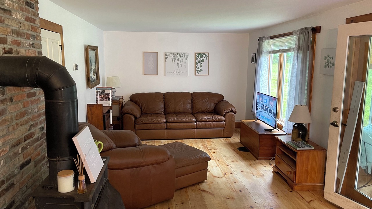 Photo of Livingroom in Salisbury