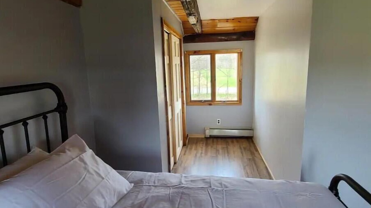 Photo of Bedroom in Schuylerville