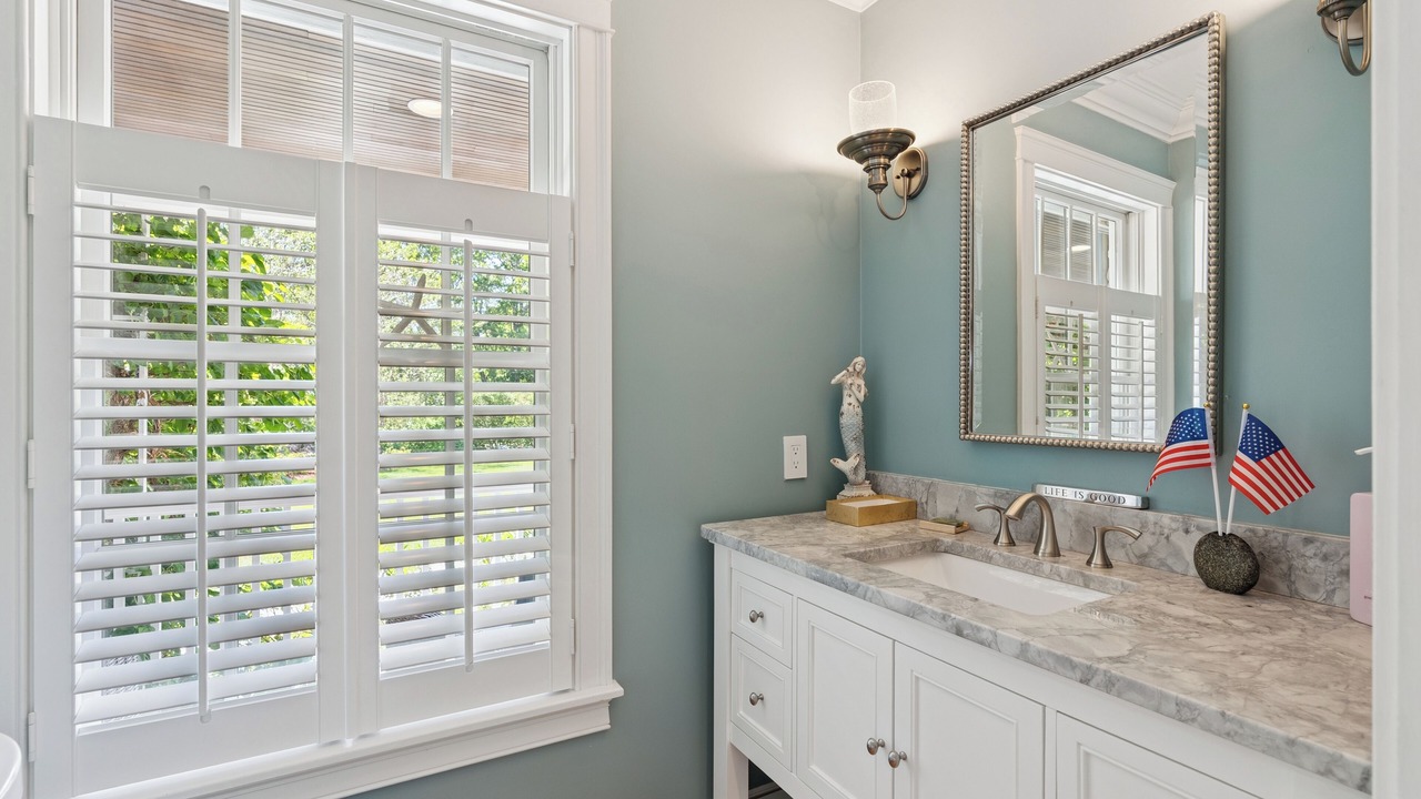 Photo of Bathroom in Cape Porpoise