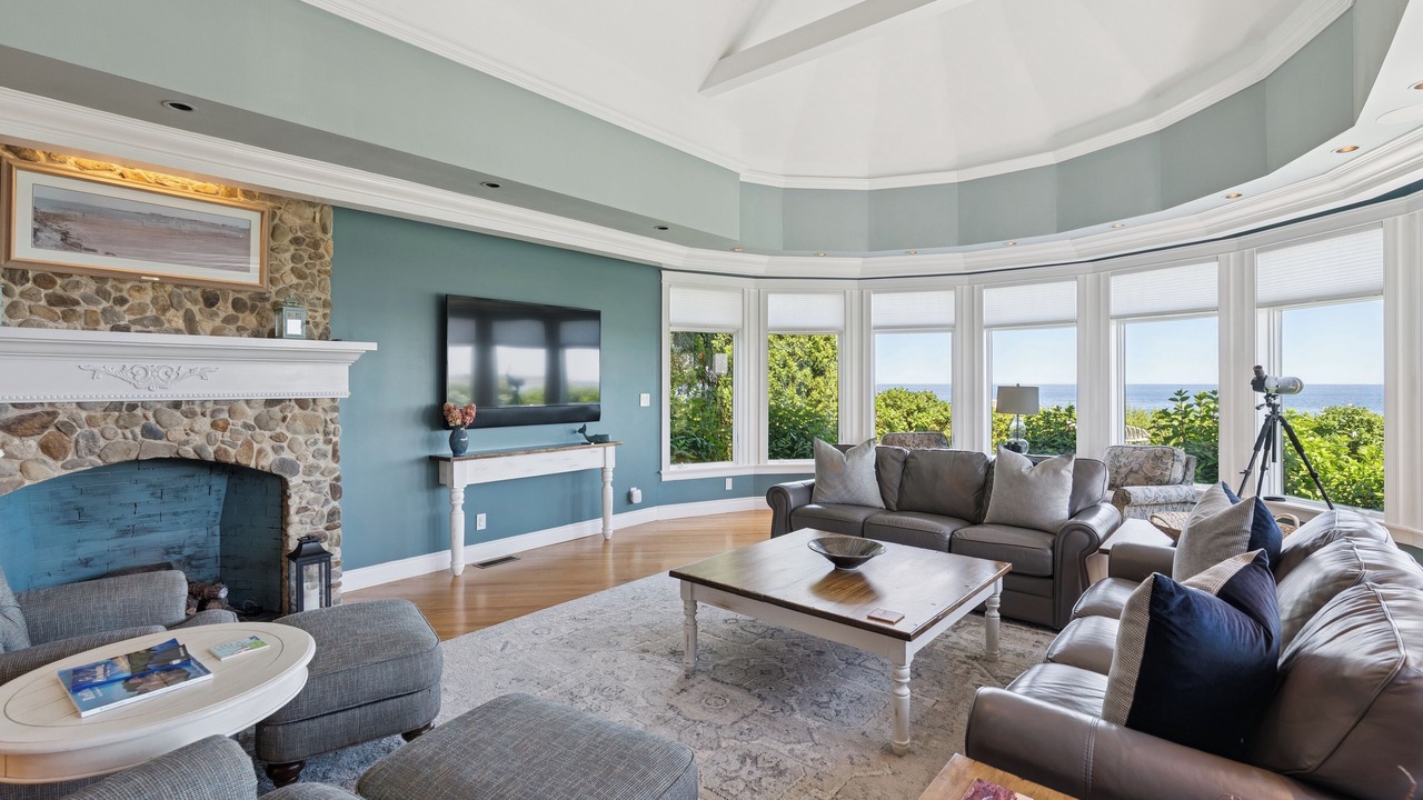 Photo of Livingroom in Cape Porpoise