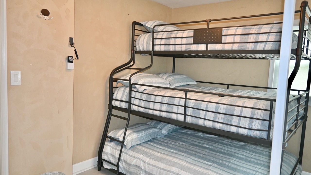 Photo of Bedroom in Glen Burnie