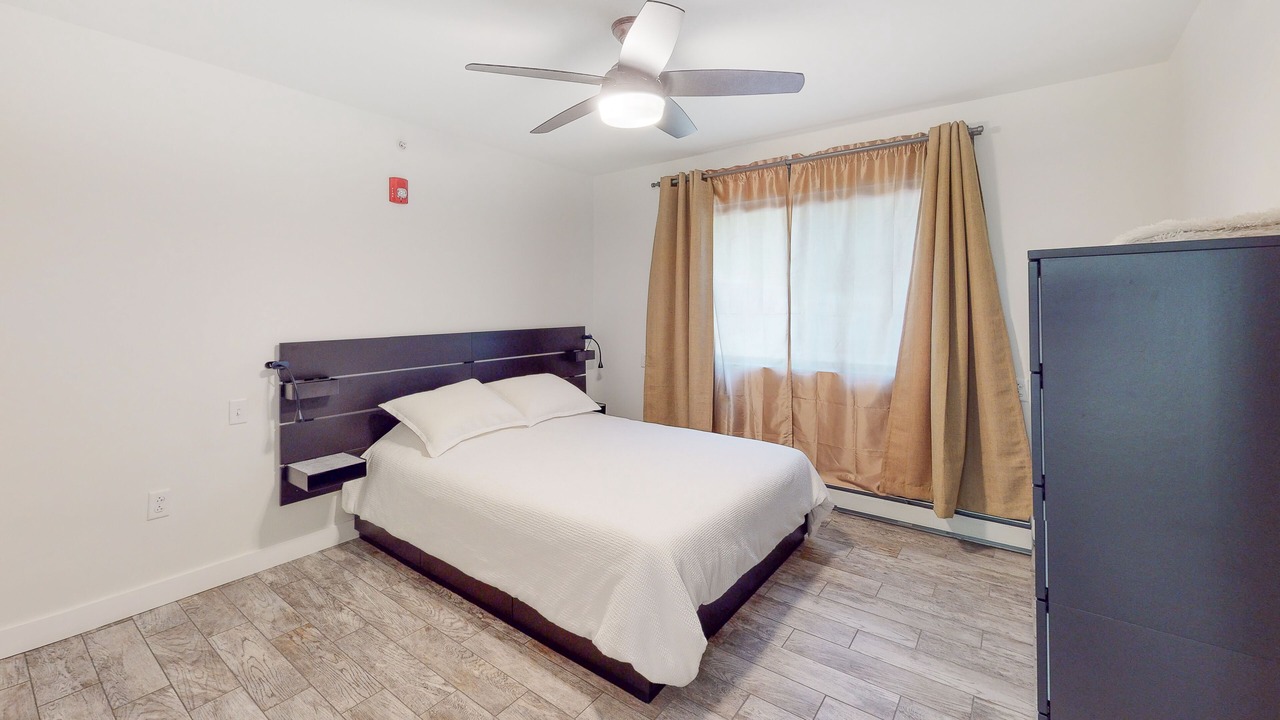 Photo of Bedroom in Warren