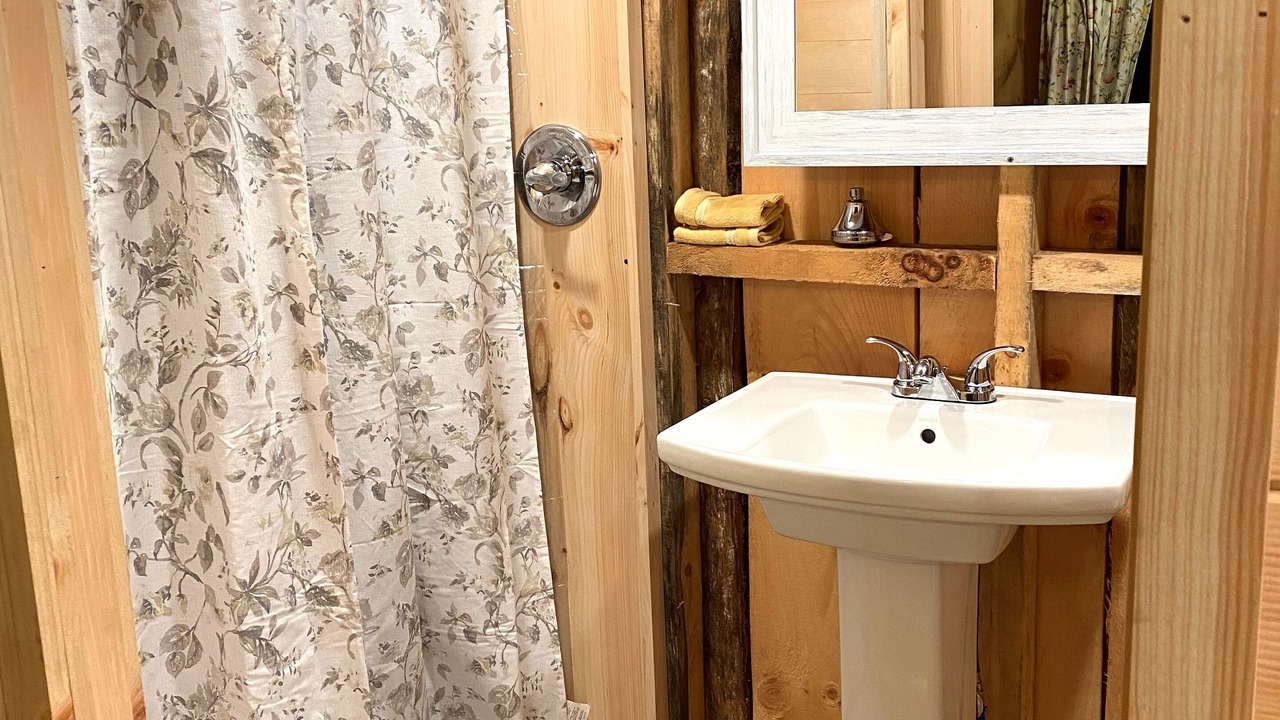 Photo of Bathroom in Brantingham
