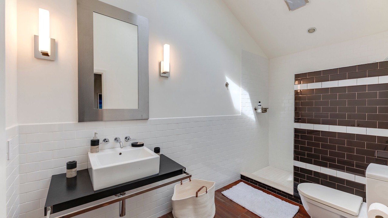 Photo of Bathroom in Water Mill