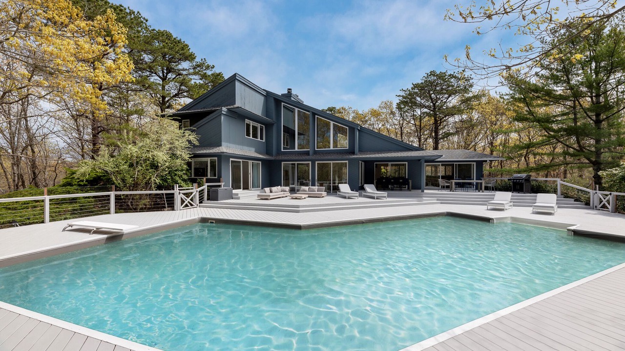 Photo of Outdoor in Water Mill