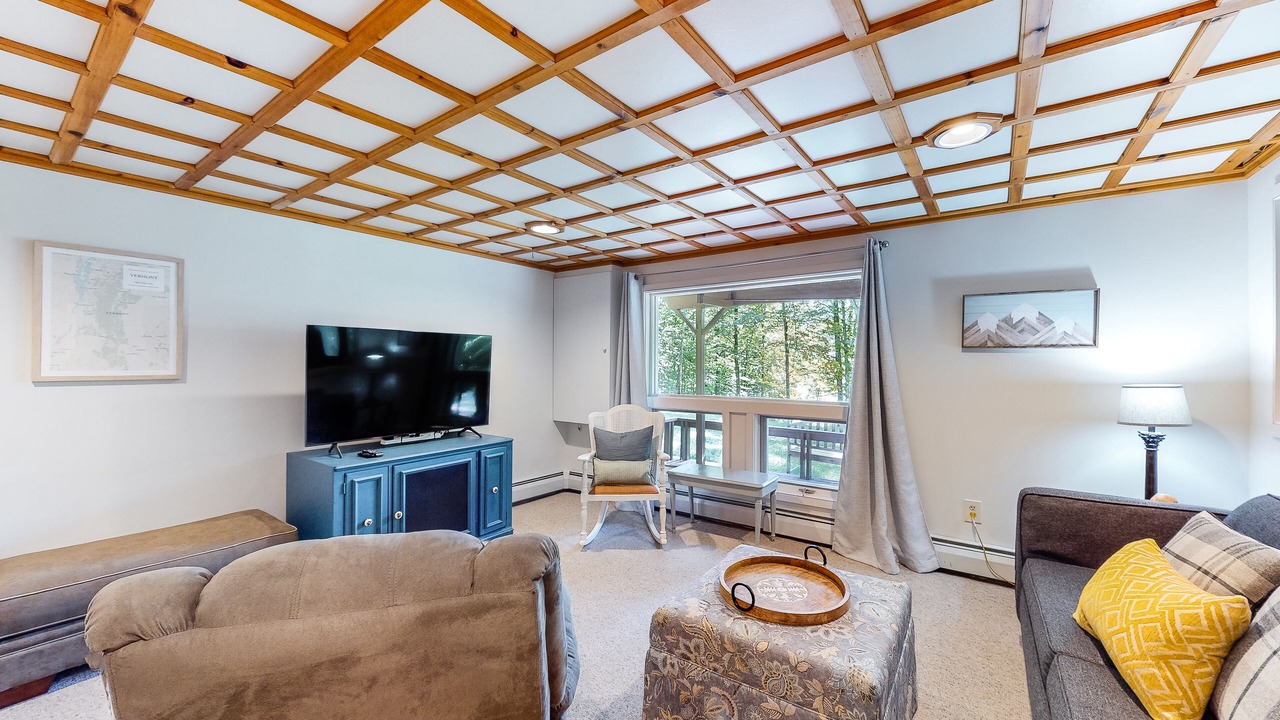 Photo of Livingroom in Pittsfield
