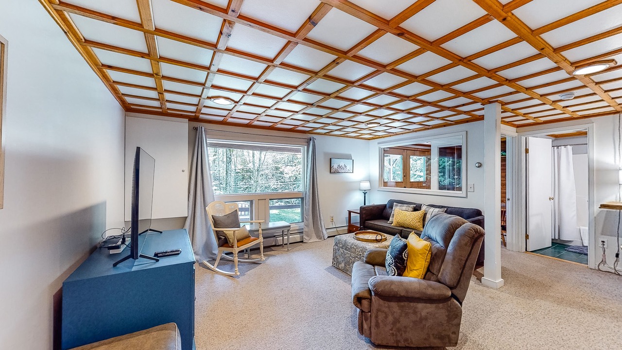Photo of Livingroom in Pittsfield