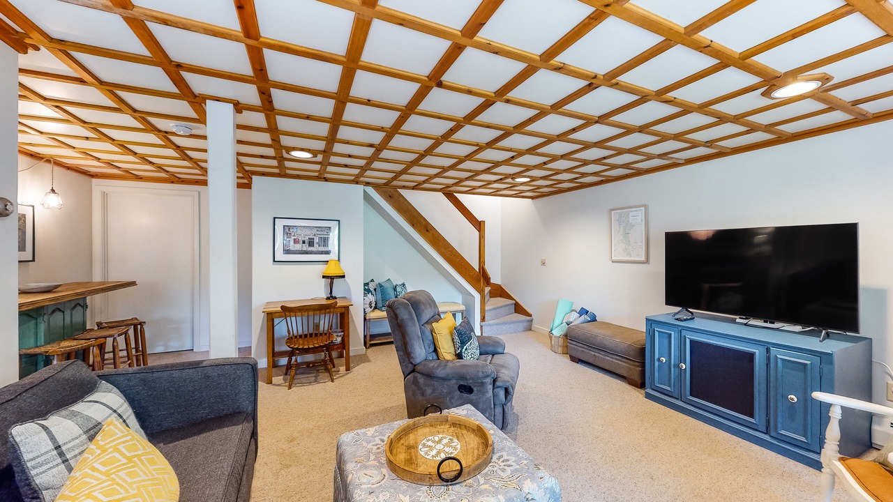Photo of Livingroom in Pittsfield