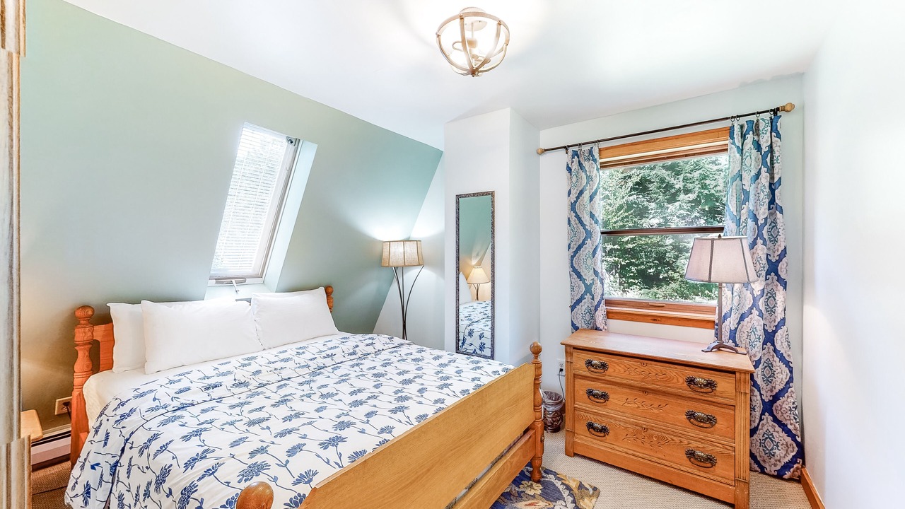 Photo of Bedroom in Pittsfield