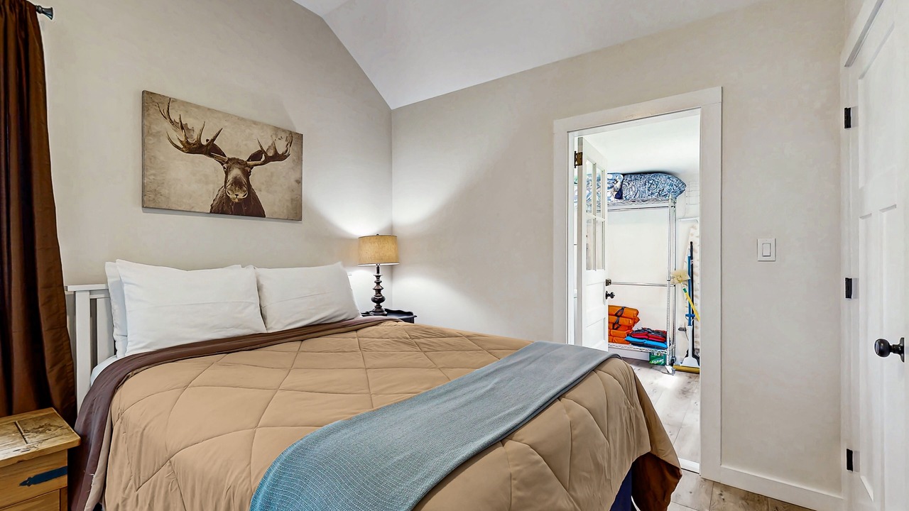 Photo of Bedroom in Harrison