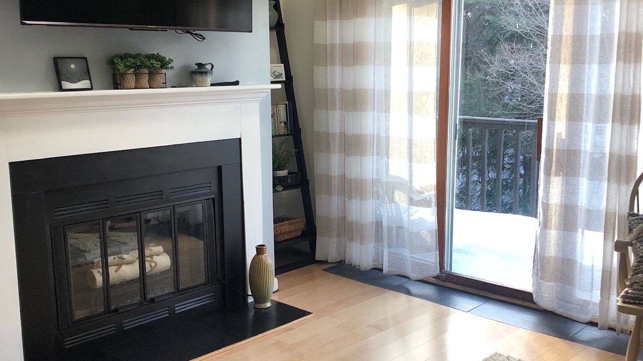 Photo of Livingroom in Brownsville